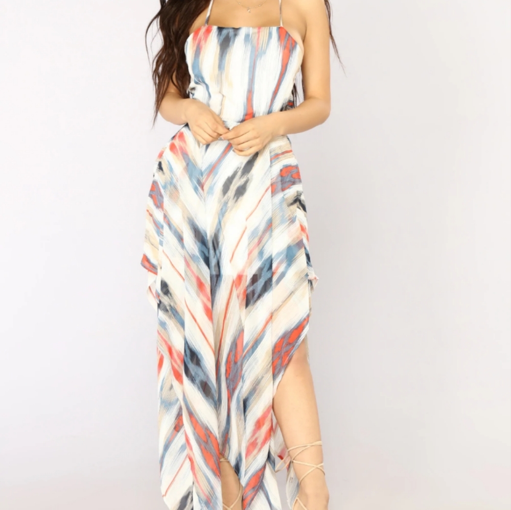 Fashion Nova Maxi dress